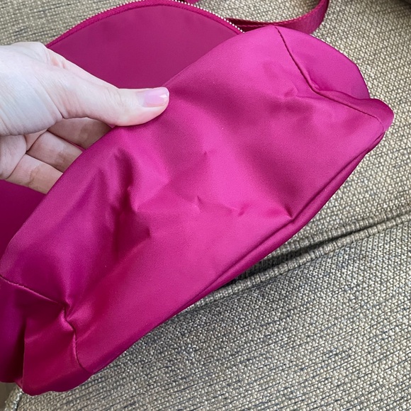 lululemon athletica All Night Festival Crossbody Bag 5L - Picture 6 of 12